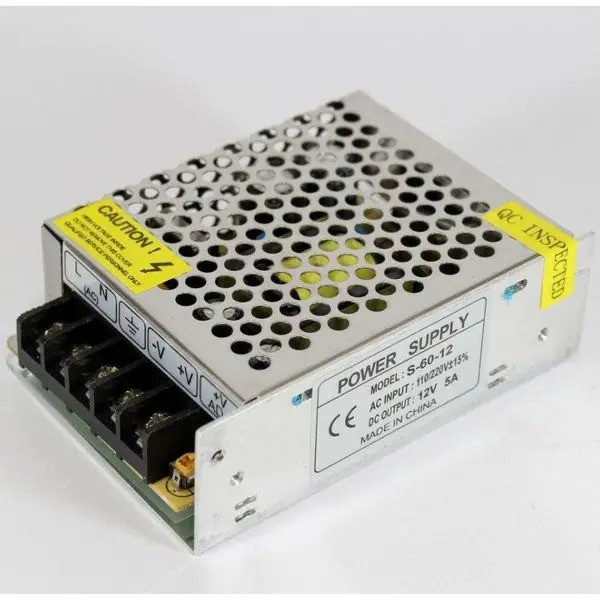 Адаптер импульсный блок питания 12В 5А в перфарированом корпусе 100-240V DC 12V 5A