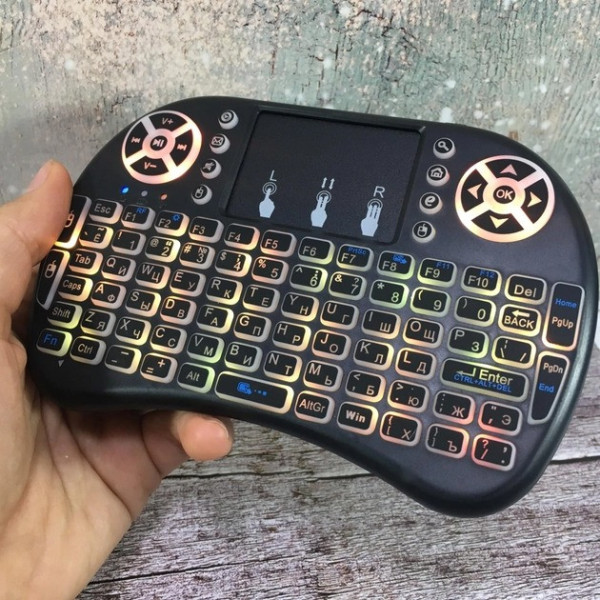 Мини клавиатура с  подсветкой и тачпадом   для Android TV BOX UKC MWK08/i8 LED