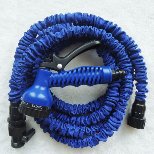 Усиленный садовый шланг для полива с распылителем XHose 60м  Magic Hose