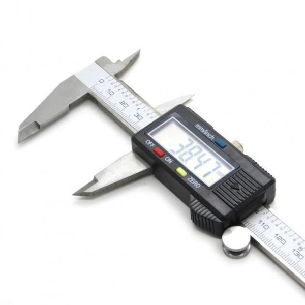 Цифровой штангенциркуль электронный Digital Caliper с LCD микрометр в кейсе
