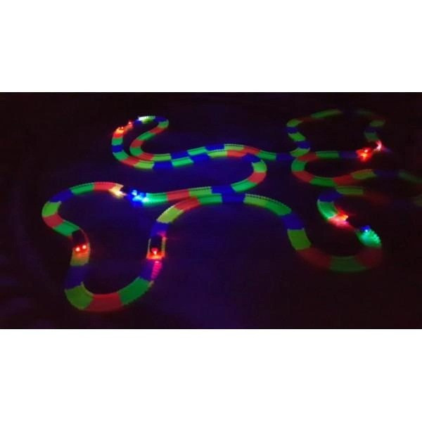 Автомобильный гоночный Трек Magic Tracks 360 деталей glow track