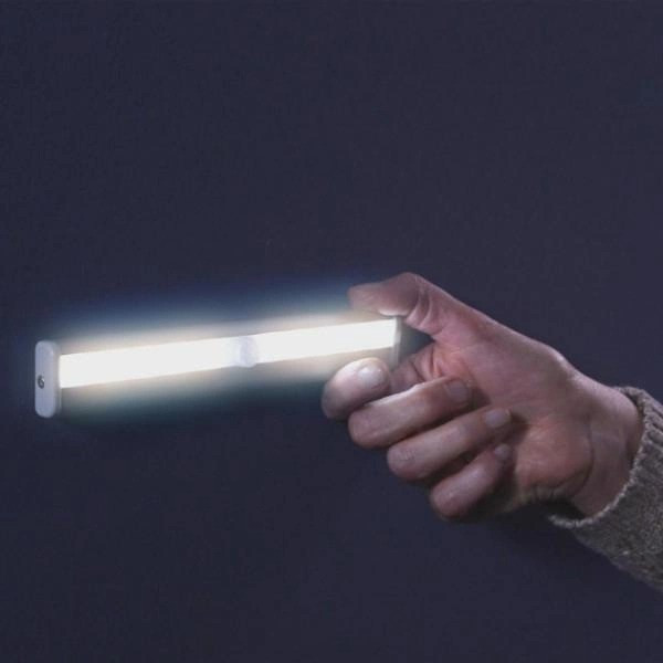Светильник беспроводной самоклеющийся с датчиком движения SUNROZ Motion Brite  10LED Белый