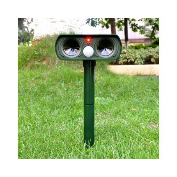 Ультразвуковой отпугиватель животных Solar Animal Repeller на солнечной батарее для защиты участка