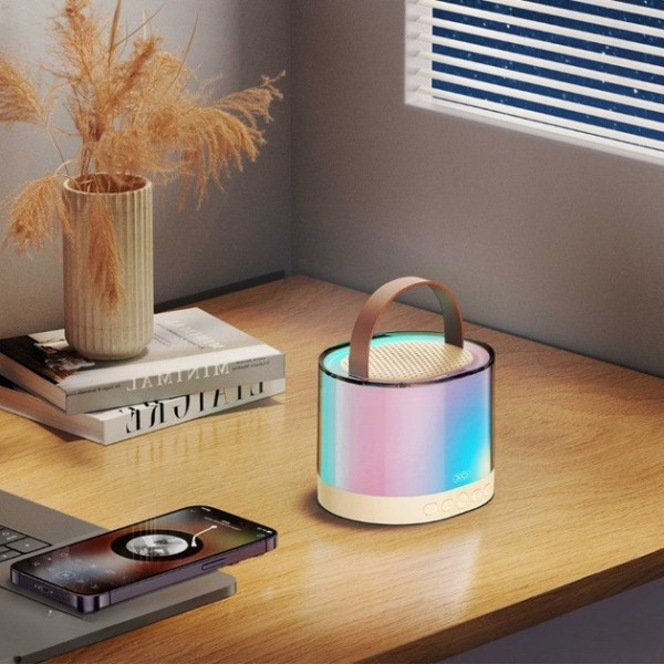 Портативная Bluetooth колонка K52 с 2 караоке микрофонами, бежевый цвет, RGB подсветка,аккумулятор до 12 часов